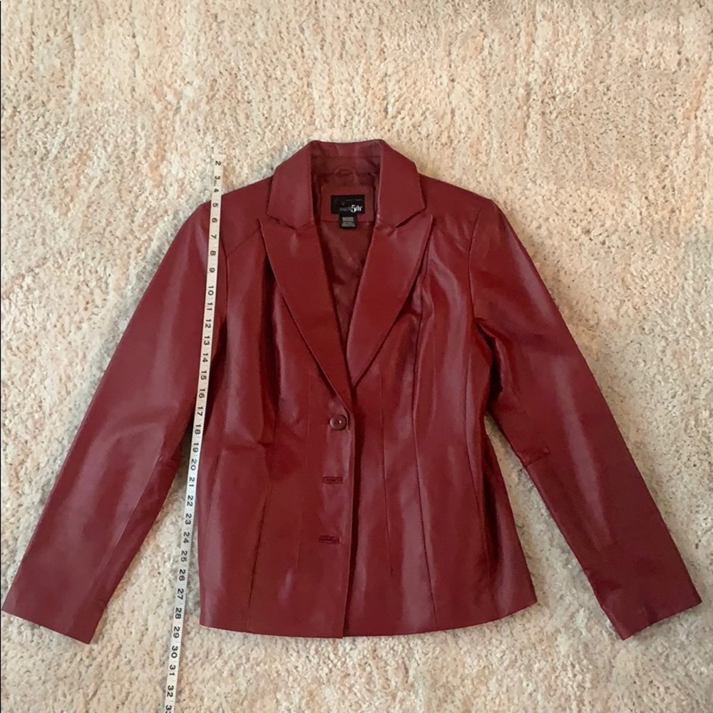East 5th genuine leather coat. Burgundy. Size M